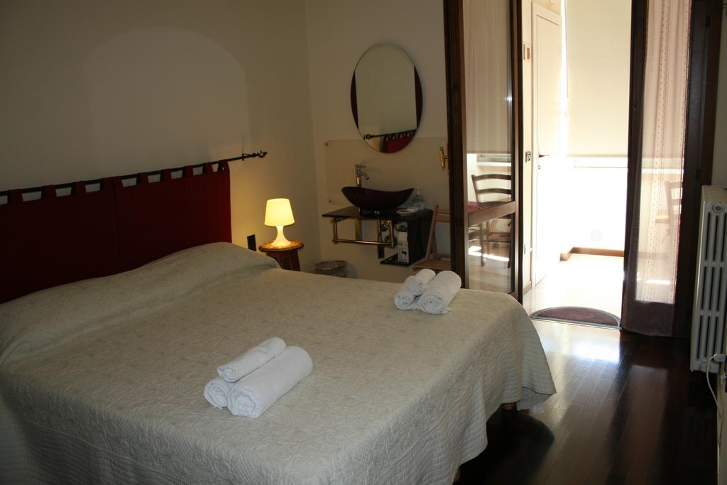 Bed and Breakfast La Boheme Верона Номер фото